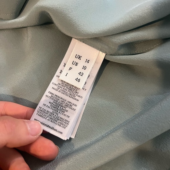 VICTORIA BECKHAM
Oversized Tie-Neck Blouse NWT - Picture 10 of 11